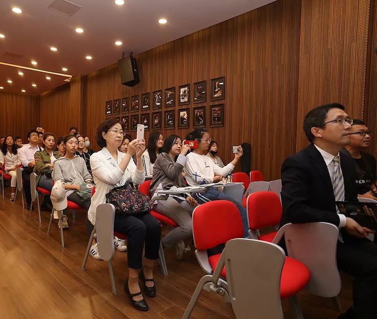 连云港人生就是搏钢琴旗舰体验店开业庆典暨人生就是搏艺术家鲍释贤钢琴独奏音乐会圆满落幕